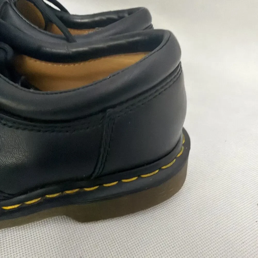 Dr. Martens 8053 Black Leather Men’s Shoes 8 (EU 41)